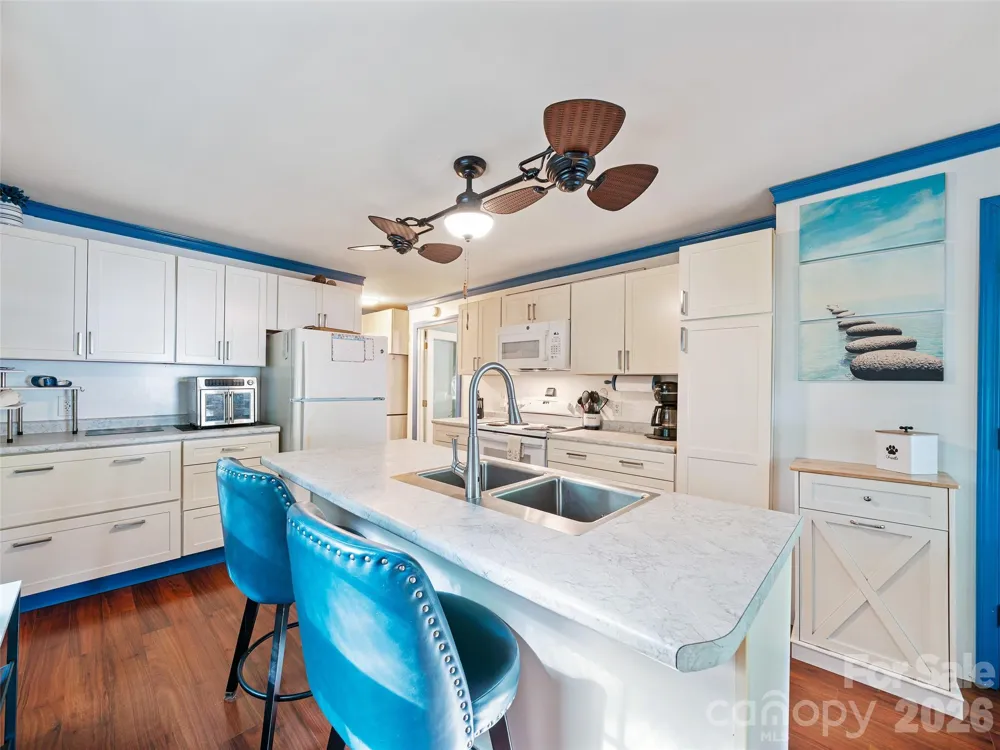 232 Langford Branch Road Burnsville, NC 28714