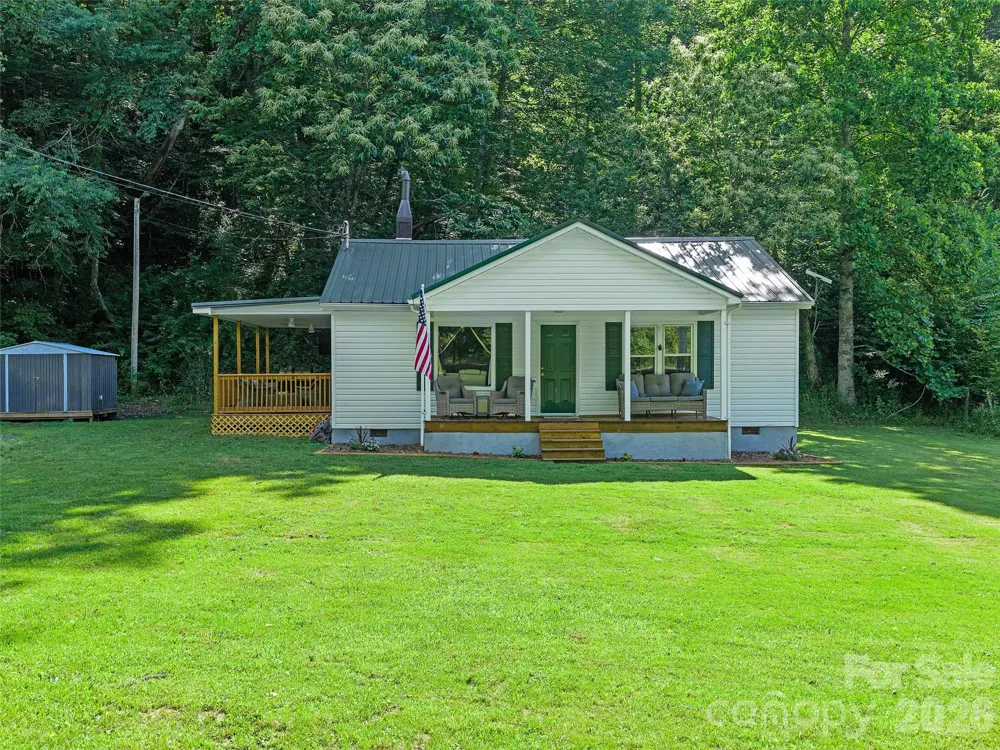 232 Langford Branch Road Burnsville, NC 28714