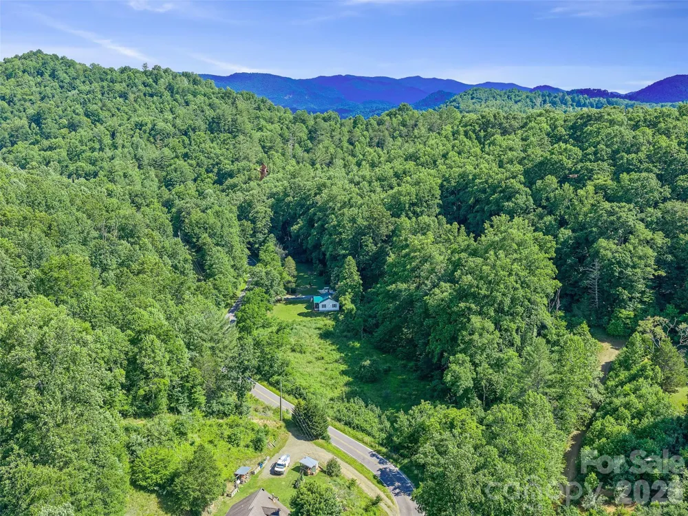 232 Langford Branch Road Burnsville, NC 28714