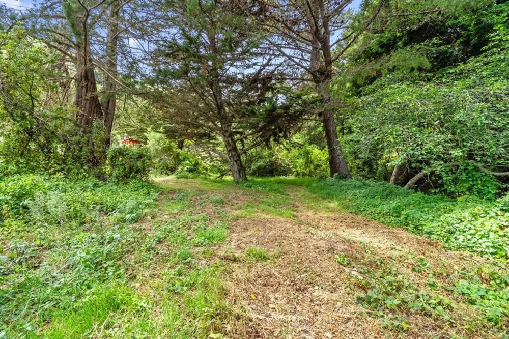 39350 Coast Road Big Sur, CA 93920