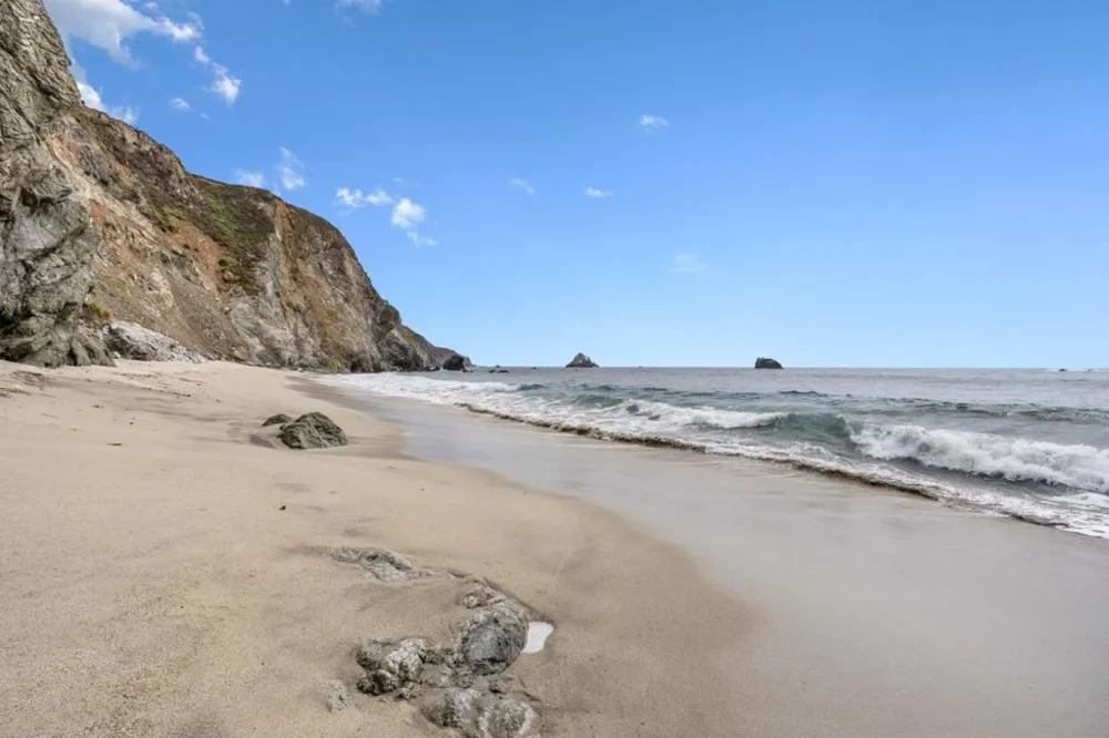 39350 Coast Road Big Sur, CA 93920