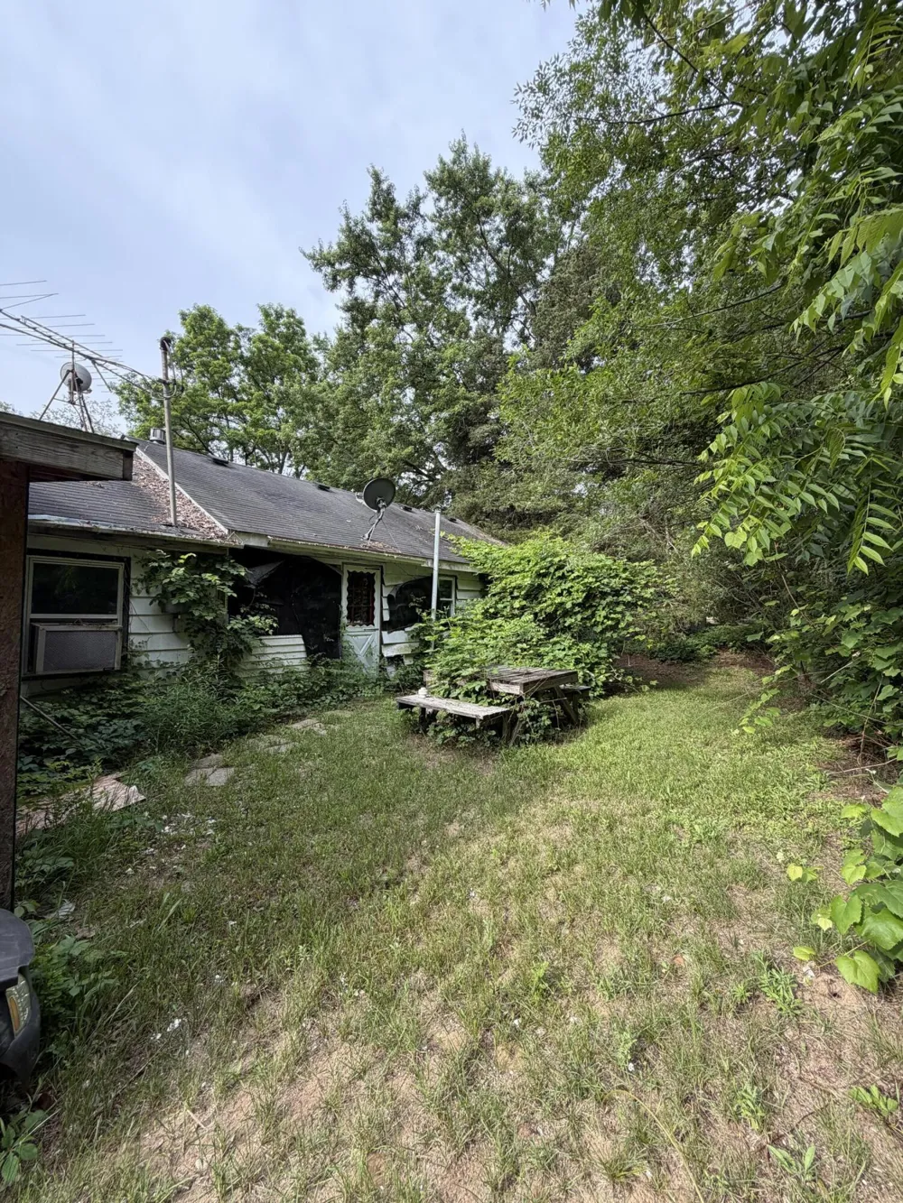 4882 W Bluewater Highway Saranac, MI 48881