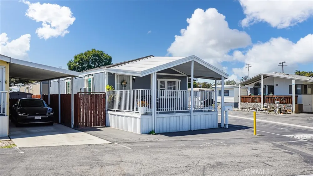 20806 Gridley Road #48A Lakewood, CA 90715