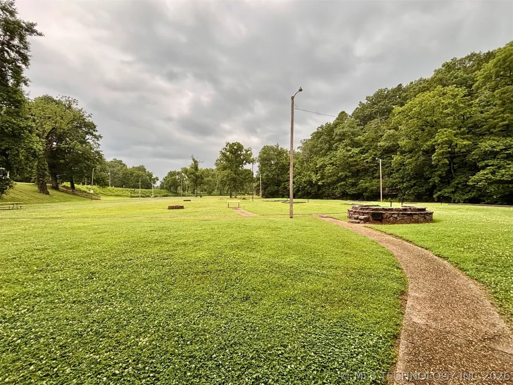 433 Deer Path Road Kansas, OK 74347