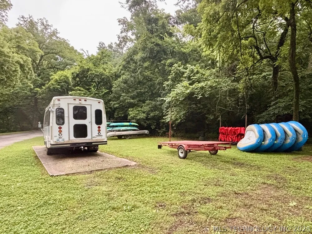 433 Deer Path Road Kansas, OK 74347