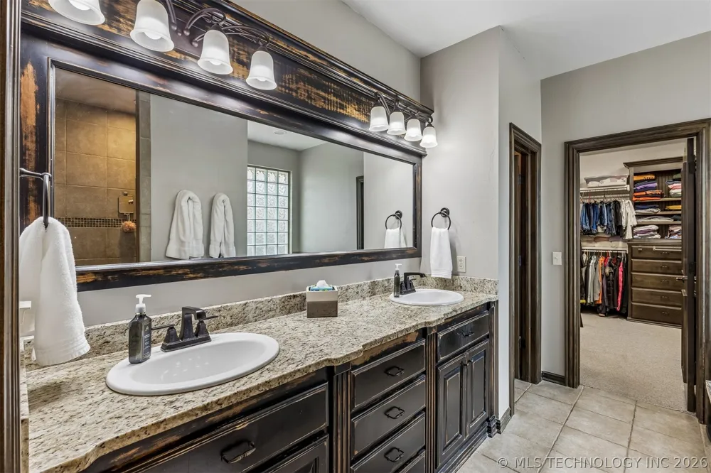 2901 Alyssum Edmond, OK 73034