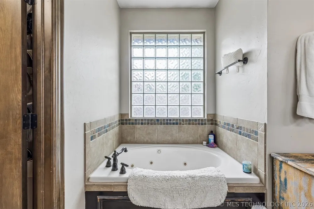 2901 Alyssum Edmond, OK 73034