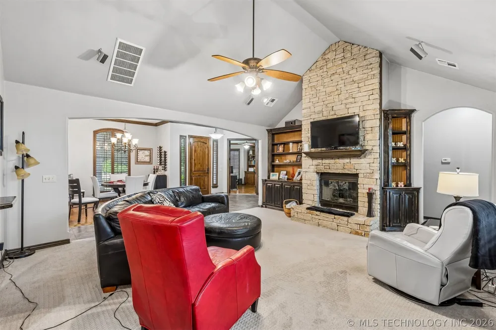 2901 Alyssum Edmond, OK 73034