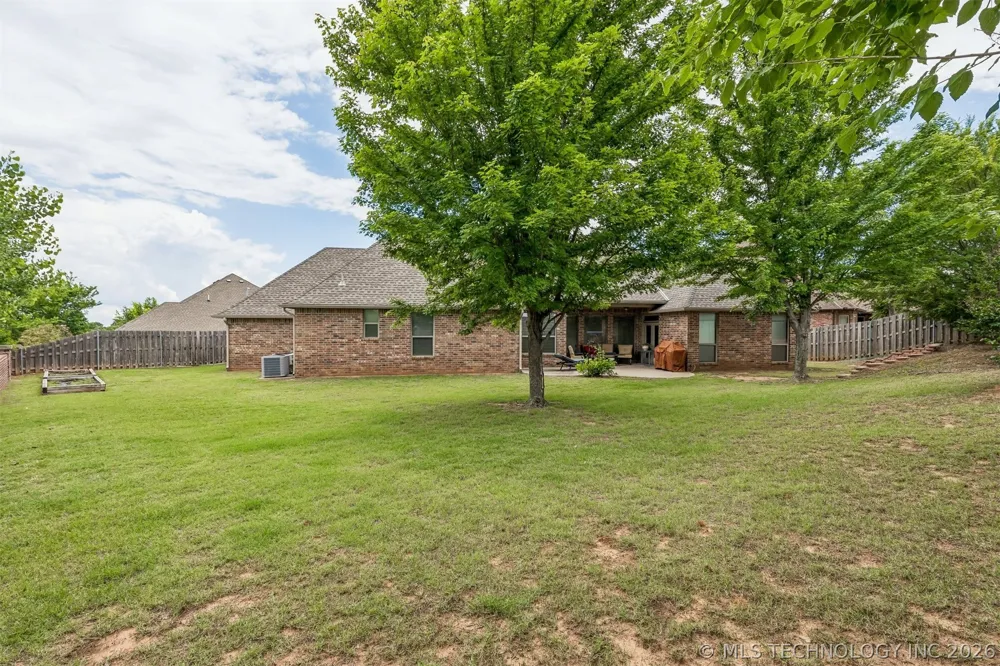 2901 Alyssum Edmond, OK 73034