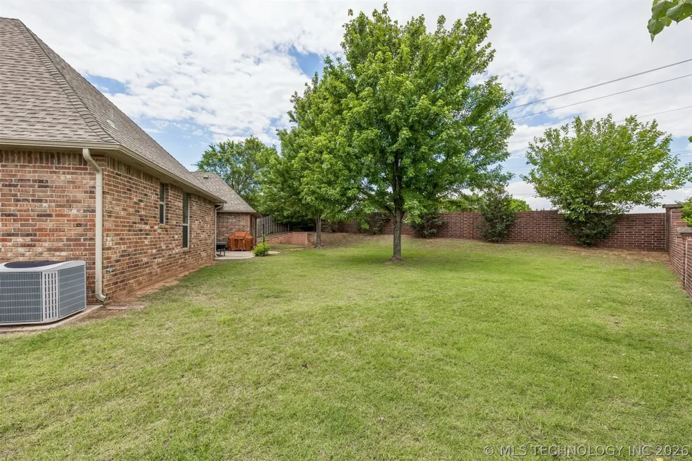 2901 Alyssum Edmond, OK 73034
