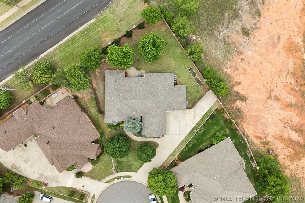 2901 Alyssum Edmond, OK 73034