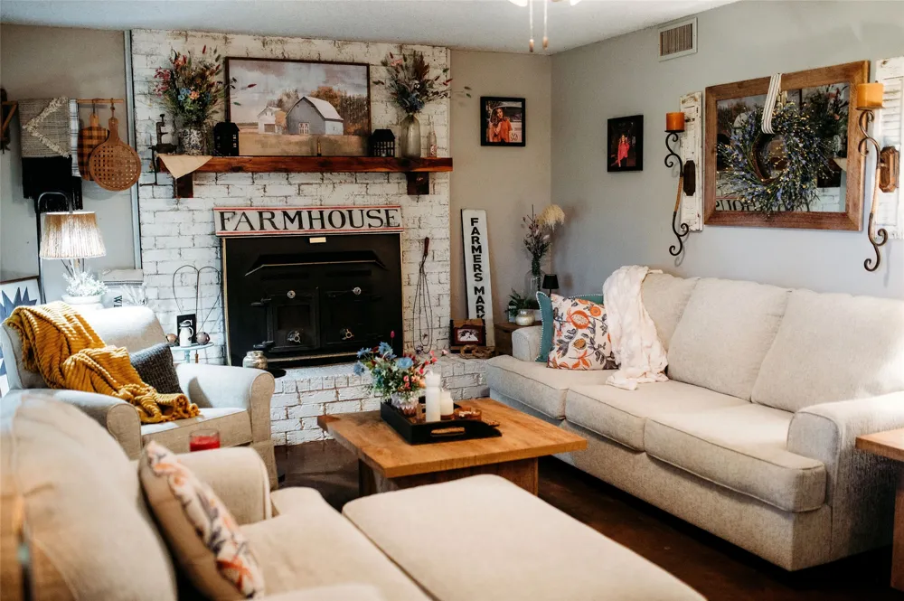 408 County Road 2200 Ivanhoe, TX 75447