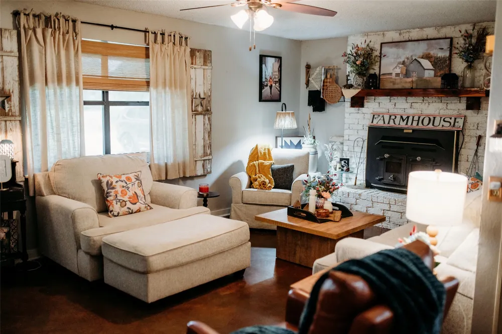 408 County Road 2200 Ivanhoe, TX 75447