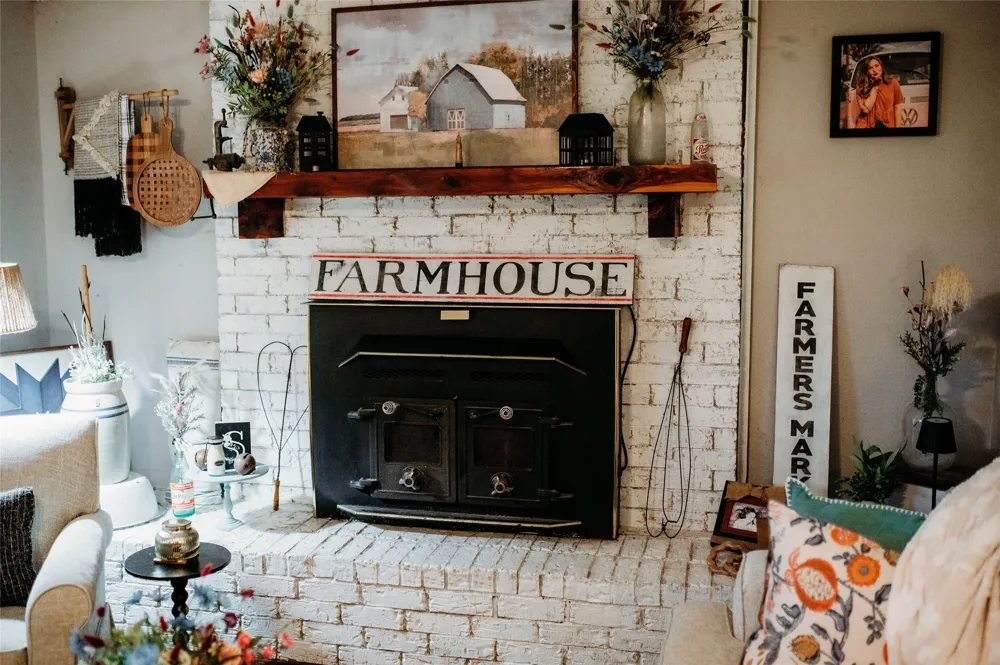 408 County Road 2200 Ivanhoe, TX 75447