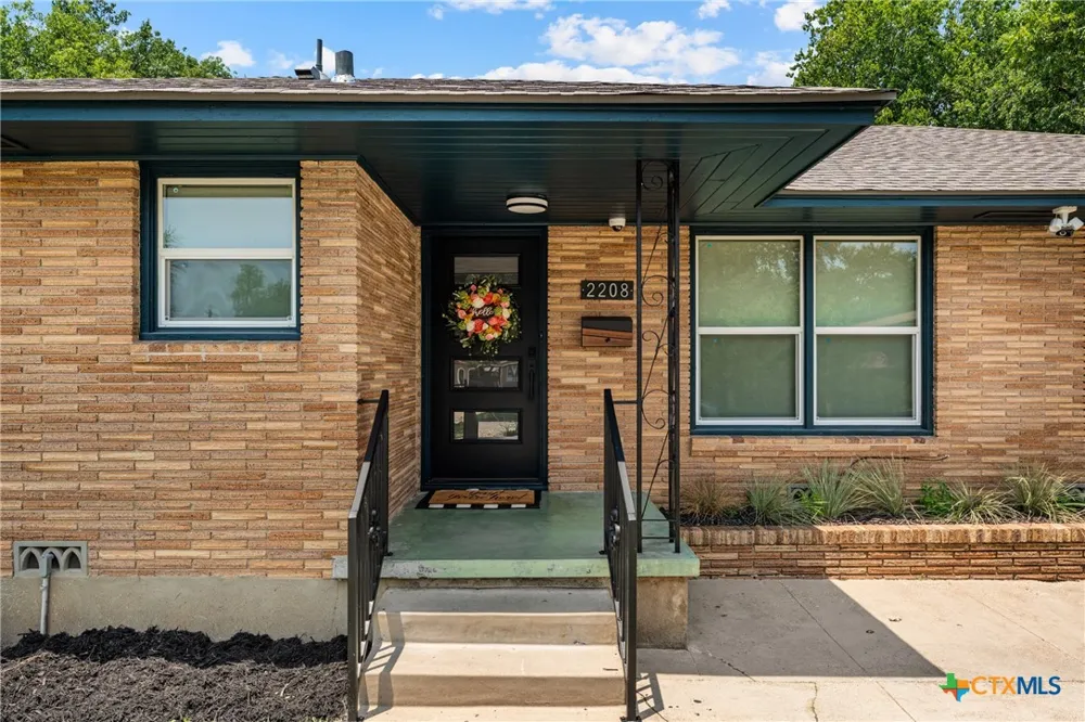 2208 44th Street Waco, TX 76710
