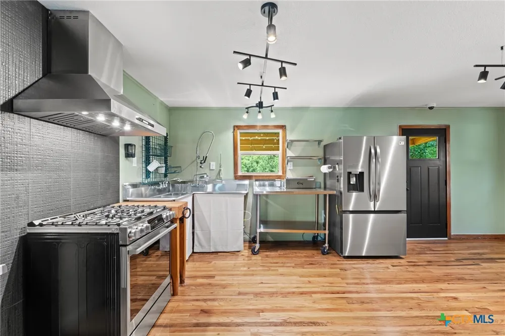 2208 44th Street Waco, TX 76710