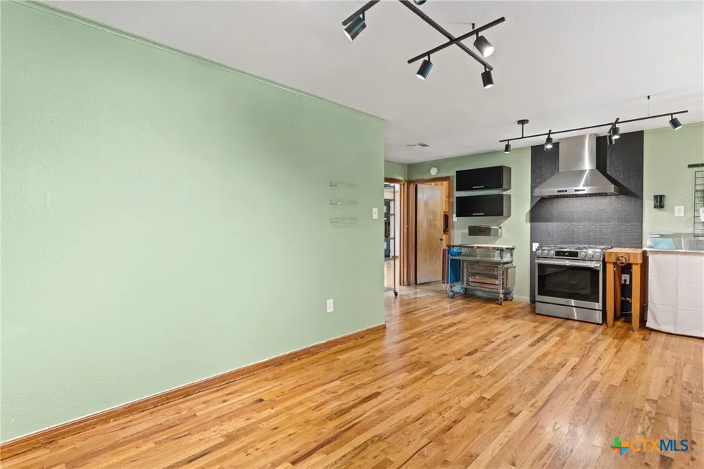2208 44th Street Waco, TX 76710