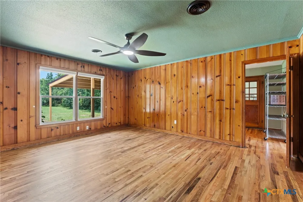 2208 44th Street Waco, TX 76710