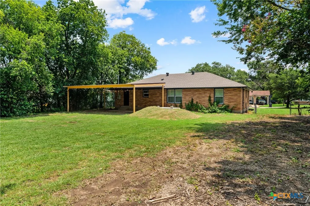 2208 44th Street Waco, TX 76710