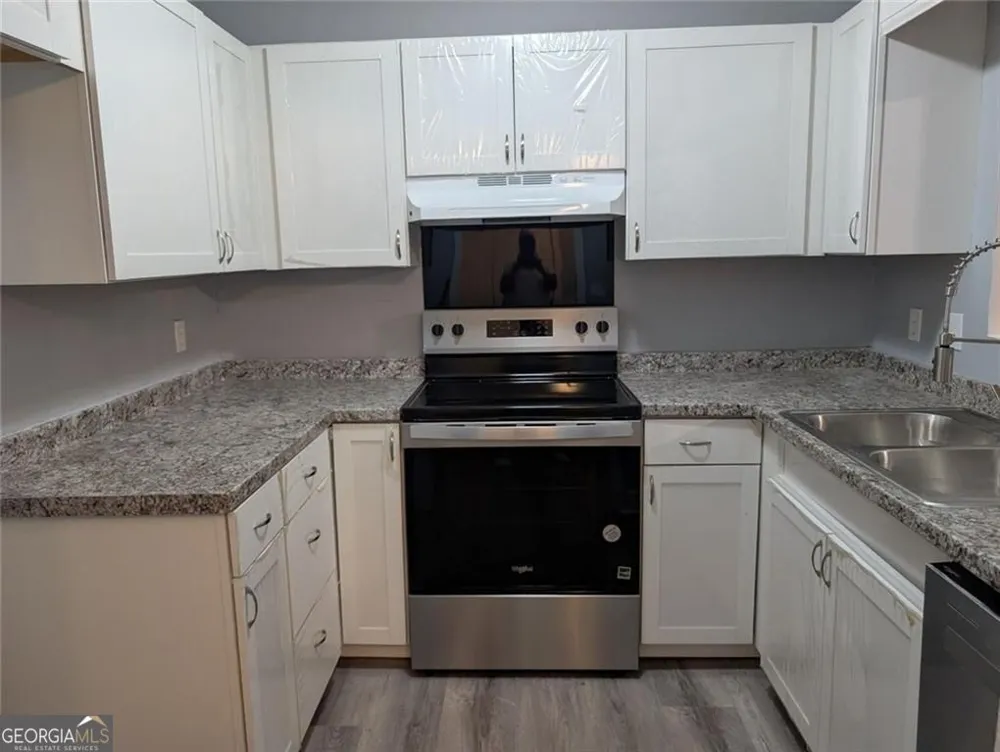 145 Knob DR Carrollton, GA 30116