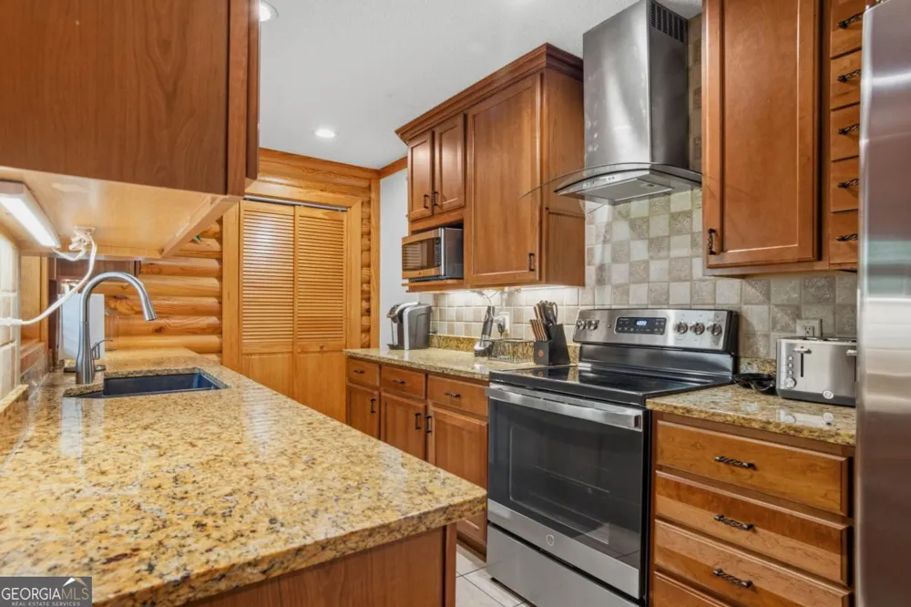 36 Sheffield LN Sparta, GA 31087