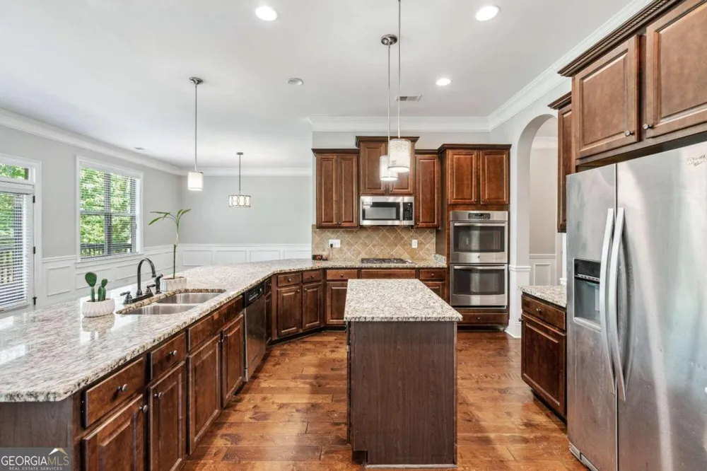 2214 Golden Eagle DR Locust Grove, GA 30248