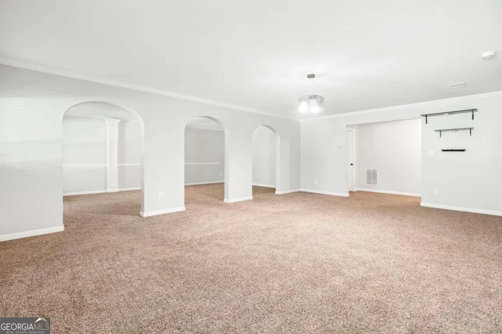 2214 Golden Eagle DR Locust Grove, GA 30248