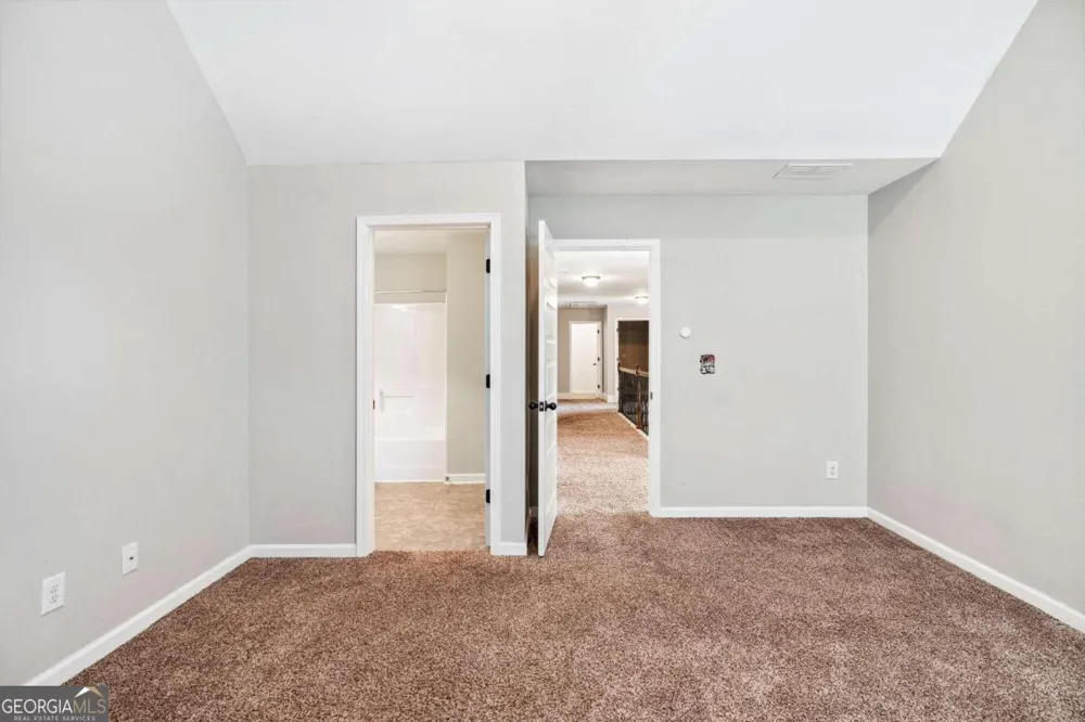 2214 Golden Eagle DR Locust Grove, GA 30248