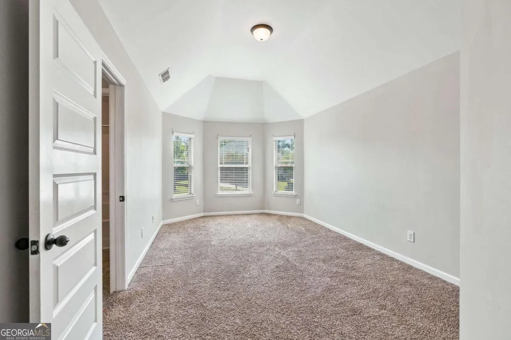 2214 Golden Eagle DR Locust Grove, GA 30248