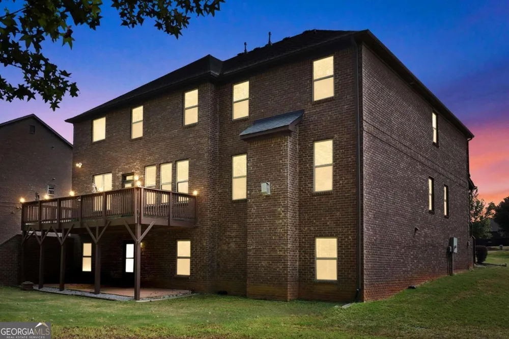 2214 Golden Eagle DR Locust Grove, GA 30248