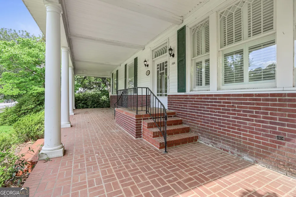 17834 Main ST Woodbury, GA 30293