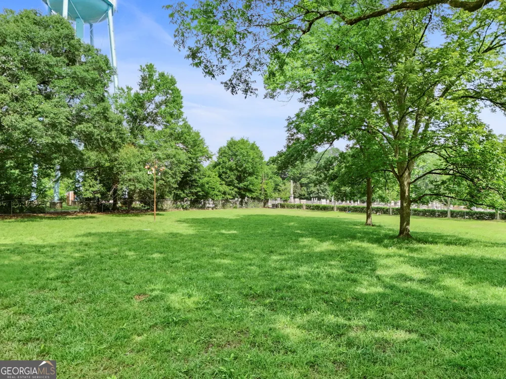 17834 Main ST Woodbury, GA 30293
