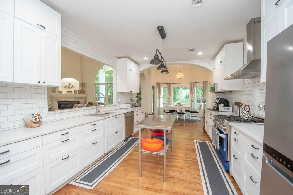 115 Hazelridge LN Sharpsburg, GA 30277