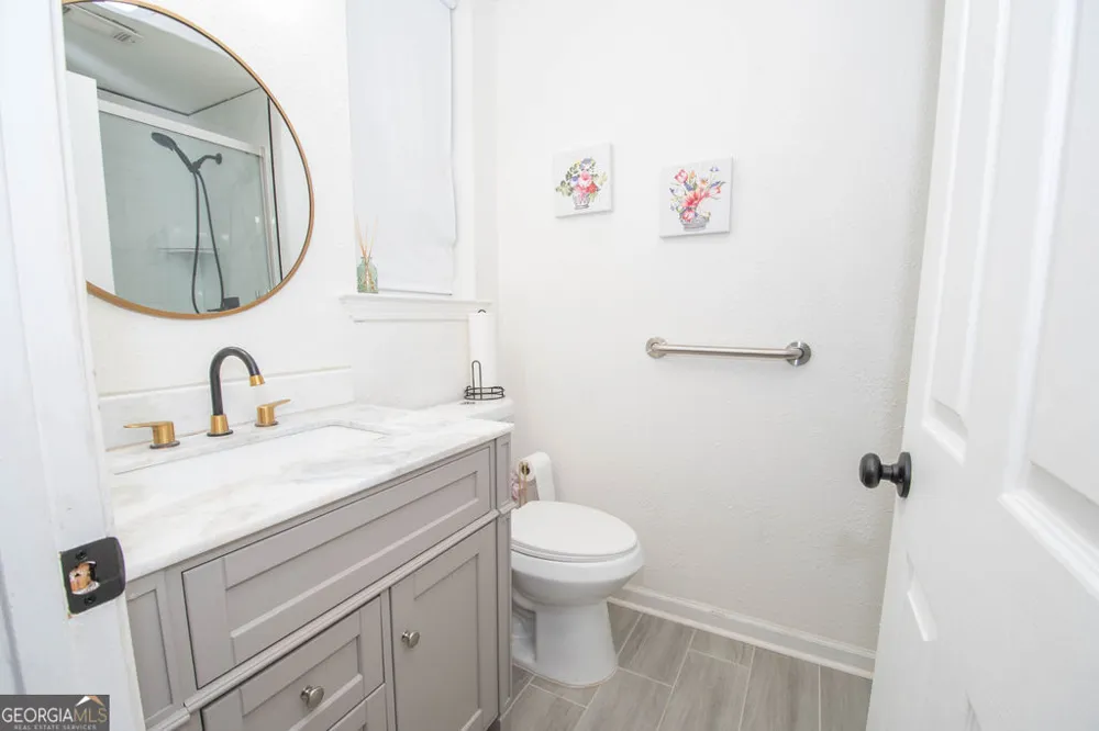 115 Hazelridge LN Sharpsburg, GA 30277