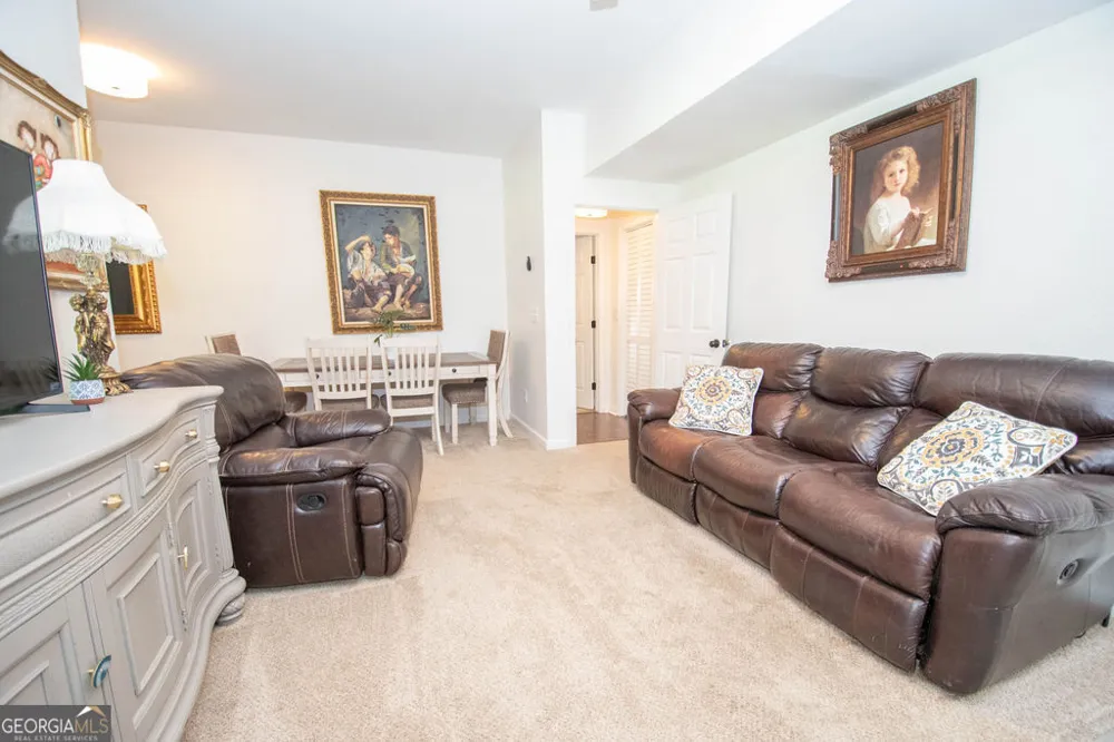 115 Hazelridge LN Sharpsburg, GA 30277