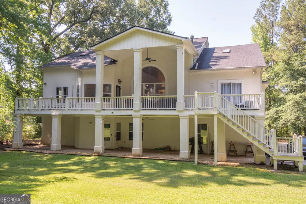 115 Hazelridge LN Sharpsburg, GA 30277