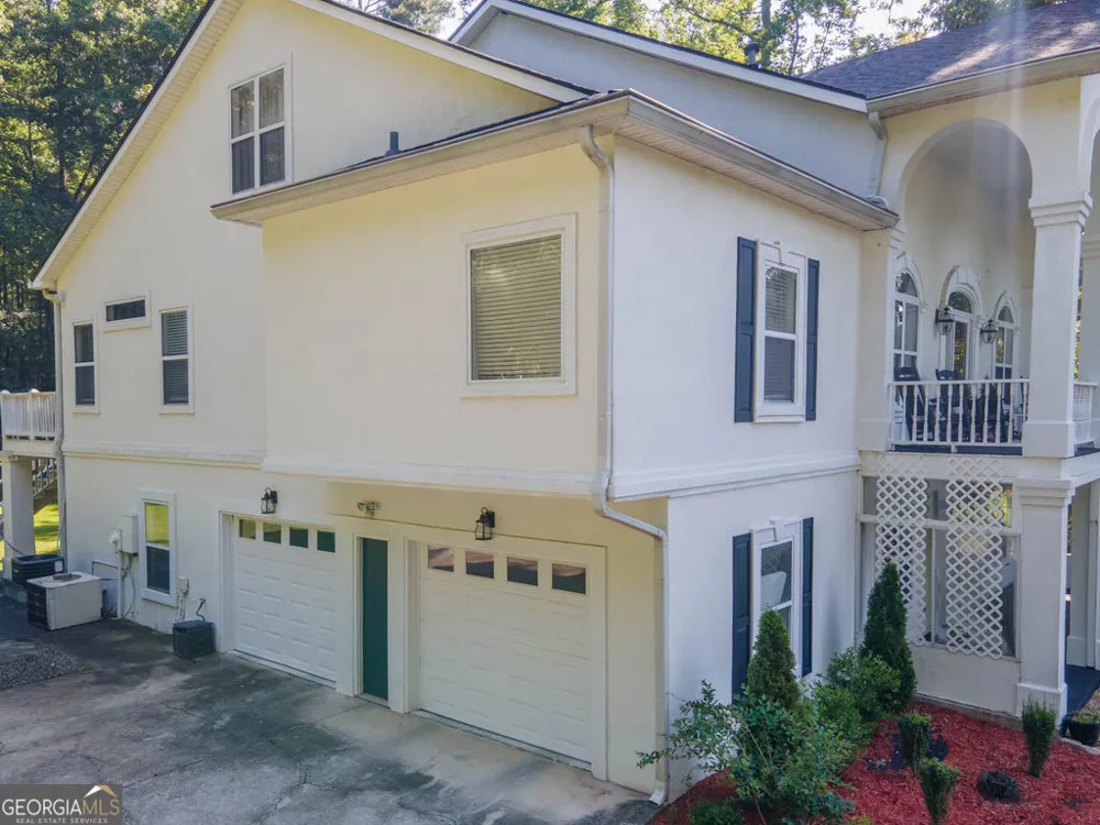 115 Hazelridge LN Sharpsburg, GA 30277
