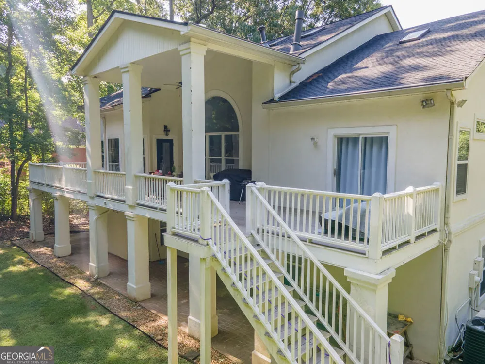115 Hazelridge LN Sharpsburg, GA 30277