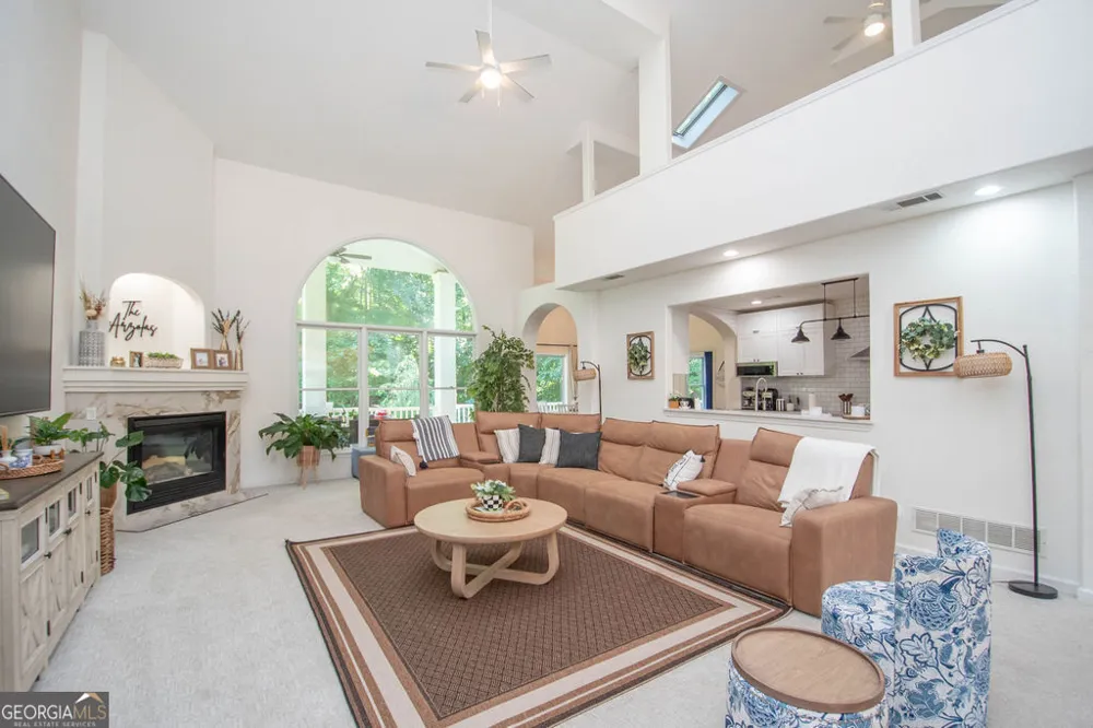 115 Hazelridge LN Sharpsburg, GA 30277