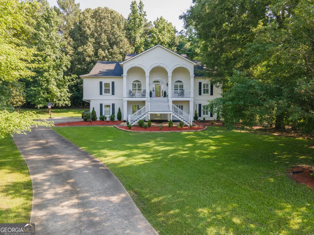 115 Hazelridge LN Sharpsburg, GA 30277