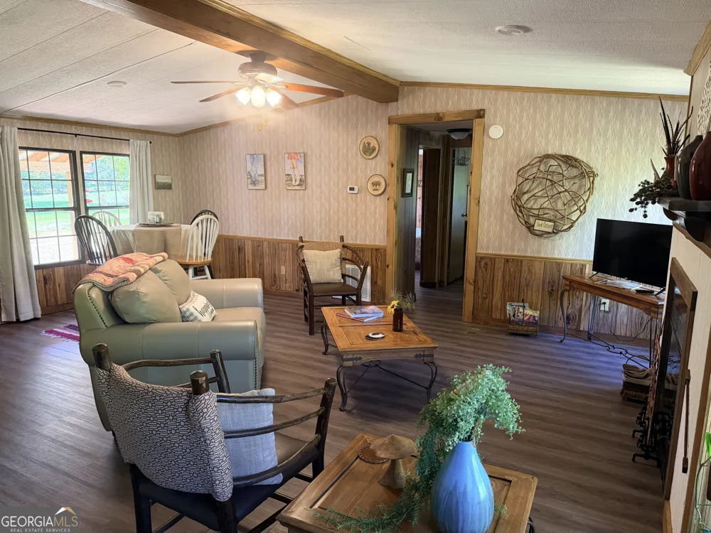 11190 Treadwell RD Forsyth, GA 31029