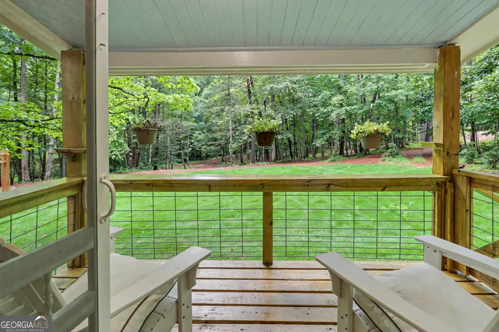 5637 Murray Cove RD Tiger, GA 30576