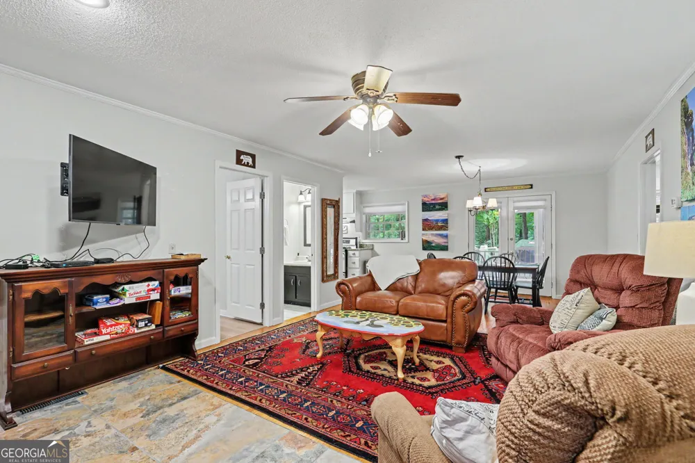 5637 Murray Cove RD Tiger, GA 30576