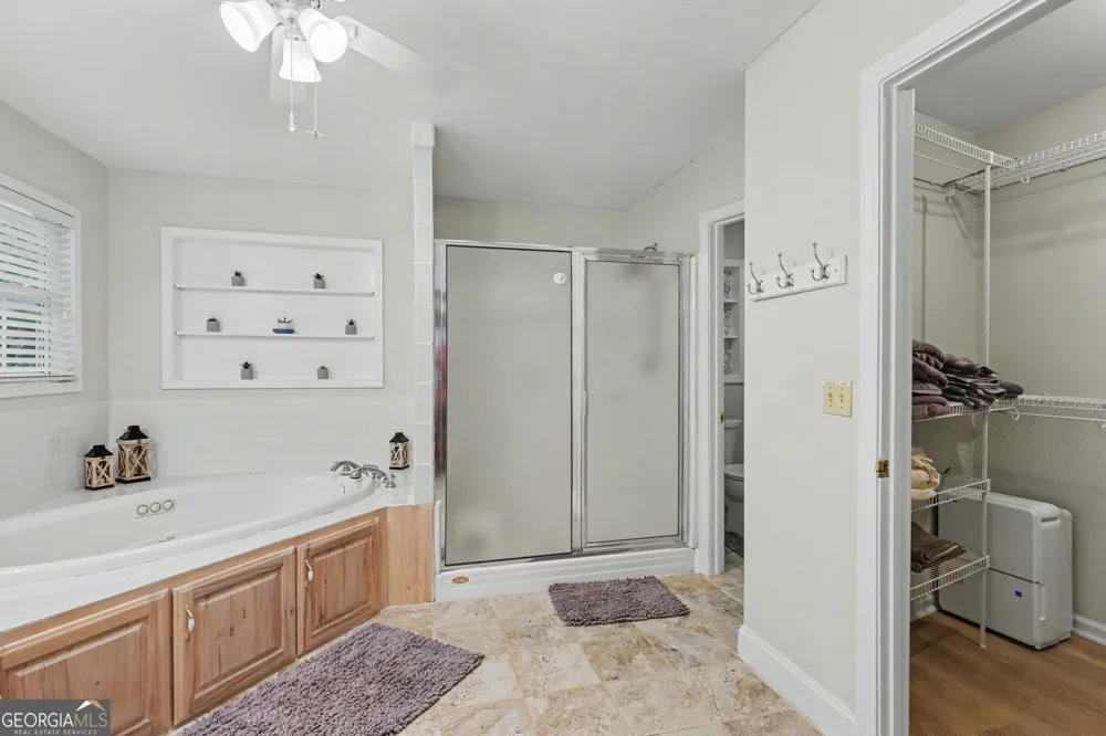 5637 Murray Cove RD Tiger, GA 30576
