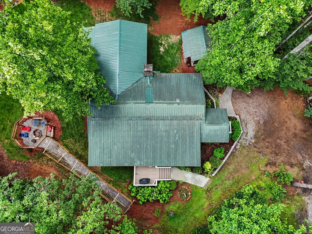 5637 Murray Cove RD Tiger, GA 30576