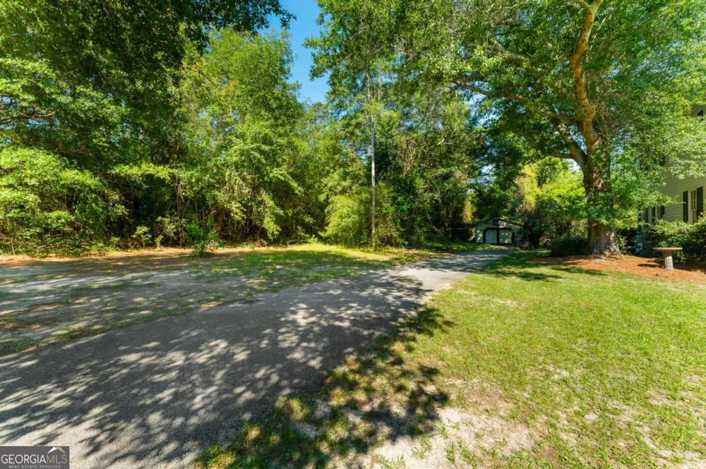 8075 Lakeview RD Statesboro, GA 30461