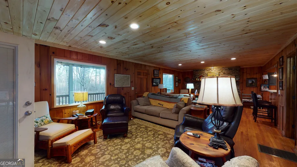 1449 Muskrat Creek RD Hayesville, NC 28904