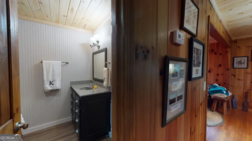 1449 Muskrat Creek RD Hayesville, NC 28904