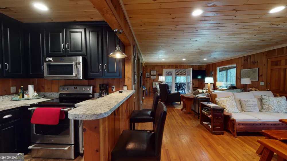 1449 Muskrat Creek RD Hayesville, NC 28904