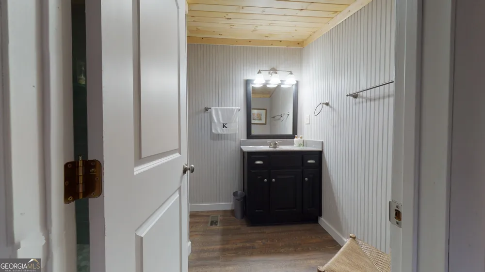 1449 Muskrat Creek RD Hayesville, NC 28904